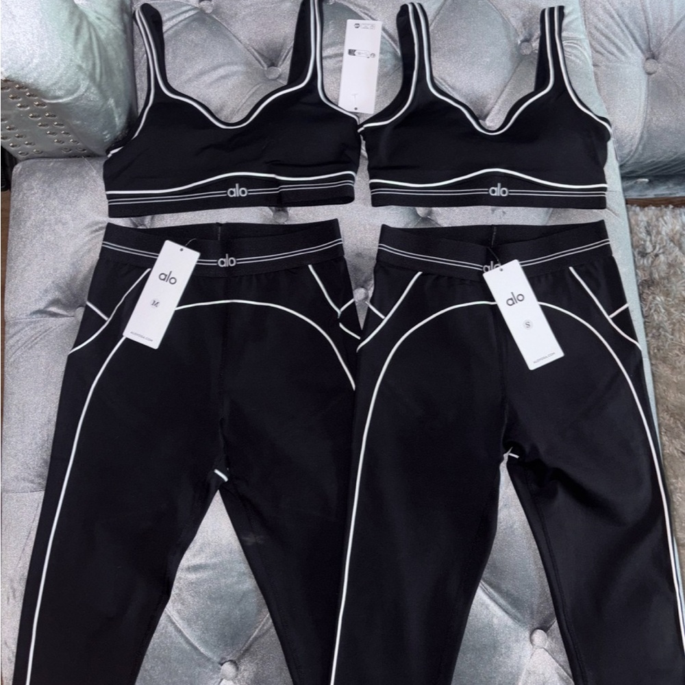 ALO Yoga Women's Black and White Leggings Set